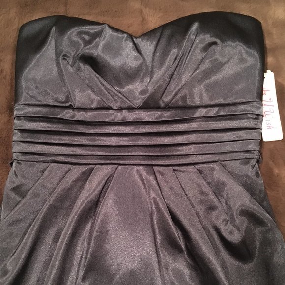Strapless Navy Cocktail Dress with Pockets (Size: 7) - Picture 2 of 8